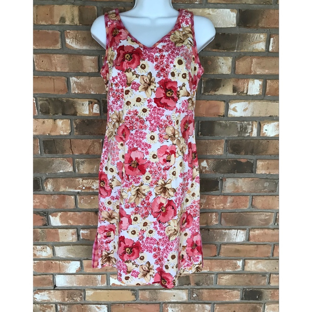 CDC Women’s Petites Pink Floral Print V-Neck Dress  Size 8